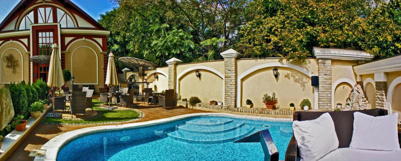 Hotel Vila Lago Palic Exterior photo