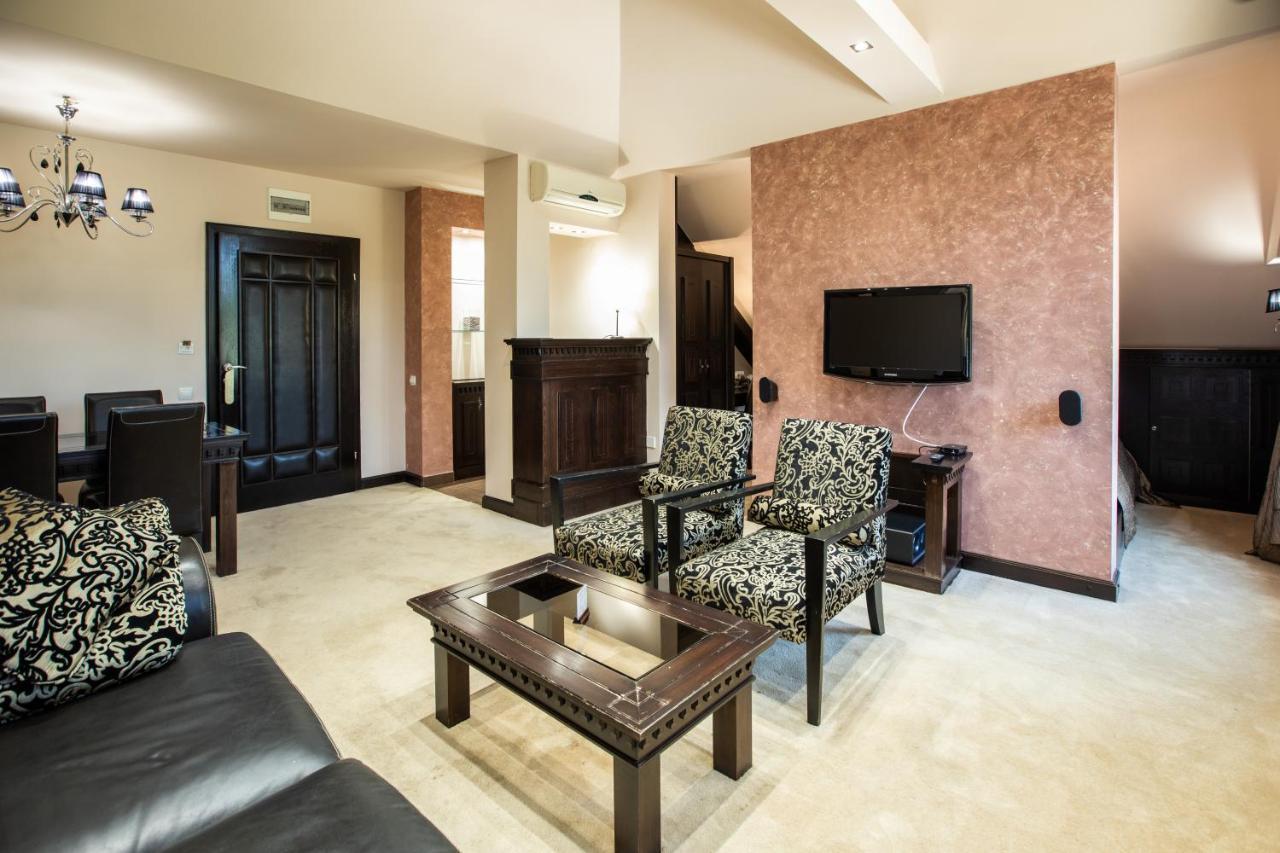 Hotel Vila Lago Palic Exterior photo